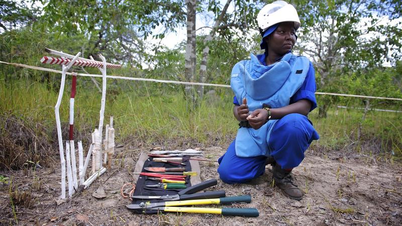 Sarneta, a member of Handicap International’s all-female demining team in North Inhambane, Mozambique © J-J Bernard, Handicap International, March 2011
